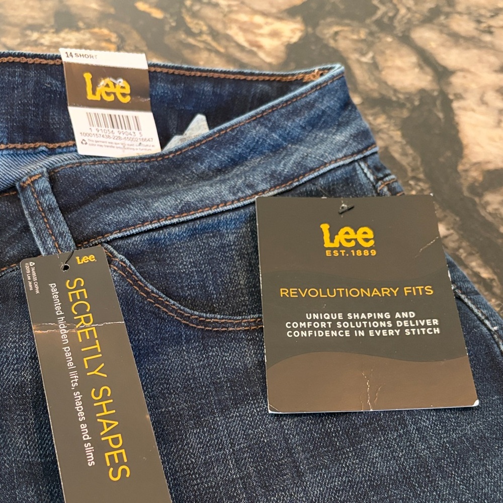 Lee Revolutionary Fits Dark Blue Denim Jeans